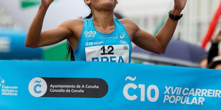 Edymar Brea ganó carrera Coruña10 en España