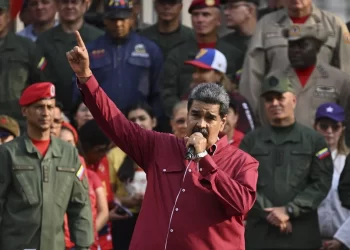 Maduro vuelve a asomar la posibilidad de adelantar elecciones presidenciales
