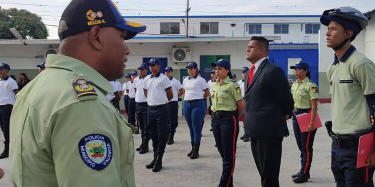 Polivalencia incorporó 32 nuevos funcionarios a través de los procesos de ingresos Ordinario y Extraordinario