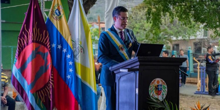 Alcalde del municipio San Diego presentó informe de gestión 2022