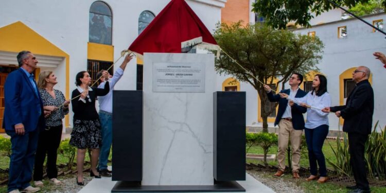 Develado busto de Cardenal Jorge Urosa Savino en Seminario Nuestra Señora del Socorro