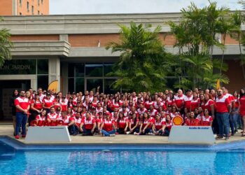 Disbattery Lubricantes SA finalizó con éxito su tercera convención anual de ventas