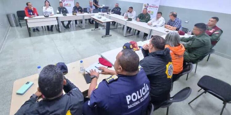 Cuerpos de seguridad inician diagnóstico y acciones estratégicas en el campus Bárbula de la Universidad de Carabobo