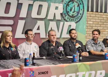 Motorland volvió a Valencia, la ciudad automotriz, tras 10 años de ausencia