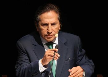 Juez de EE UU ordena detener al expresidente Toledo para extraditarlo a Perú