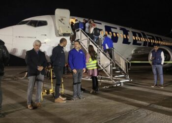 Cancillería recibió a delegación que Boric envió para tratar nuevos vuelos de repatriación