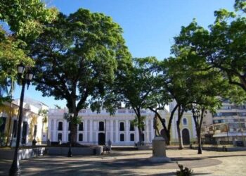 CLISI impulsa la digitalización de la ciudad, a través de City Tour histórico y fotográfico por Valencia