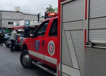 Localizan cadáver en estado de descomposición en un local de la avenida Lara