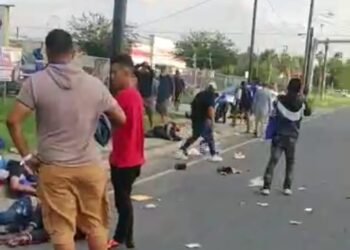 ¡Dantesco! Varios migrantes venezolanos fallecieron tras terrible accidente al salir de un refugio en Texas