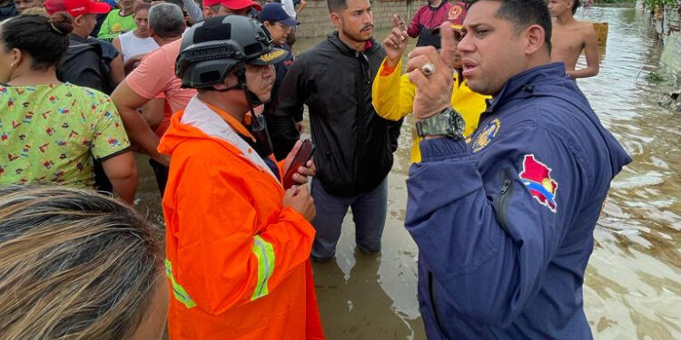 Gobierno de Carabobo desplegó dispositivo en la entidad ante lluvias generadas por paso de onda tropical