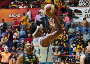 Trotamundos de Carabobo sella su pase a los cuartos de final