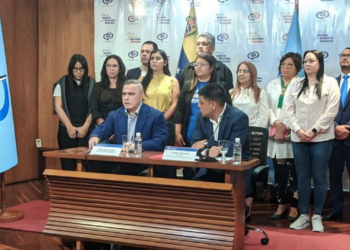 Fiscal general Tarek William Saab anunció solicitud de aprehensión contra alcalde Ernesto Paraqueima