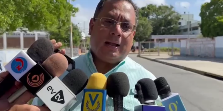 Diputado Ronderos denuncia abandono del hospital Luis Ortega en Porlamar