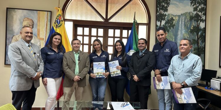 Universidad Arturo Michelena concedió becas a funcionarios del Poder Judicial en Carabobo