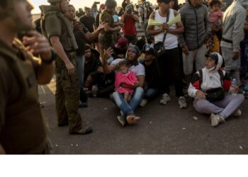 Canciller chileno confirma repatriación a Venezuela de migrantes varados