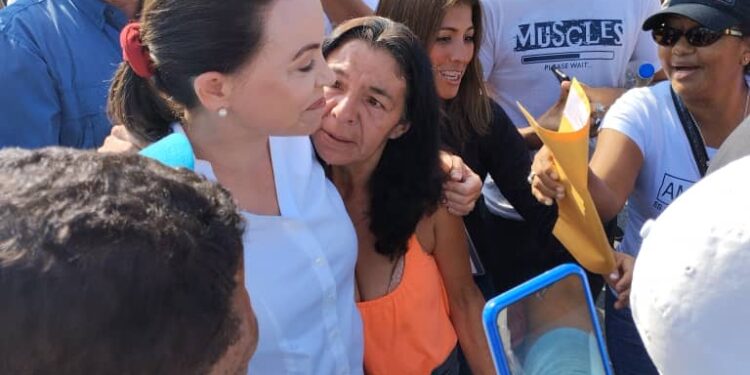 María Corina Machado en Naguanagua: «mucha gente está despertando porque ya no quieren más socialismo»