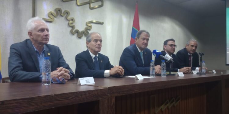 Adán Celis: Venezuela necesita tener una nueva vocación de país productivo