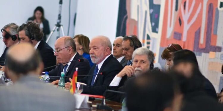 Suramérica ventila sus diferencias sobre Venezuela pero apuesta firme en la integración