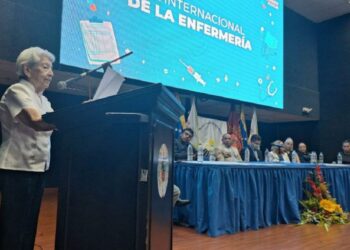 Concejo Municipal de San Diego homenajeó a profesionales de la enfermería