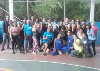 Vente Venezuela en Naguanagua realiza actividades sociales con los vecinos