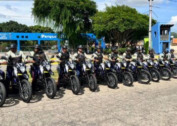 Alcaldía de San Diego entrega 20 motos a la Policía Municipal