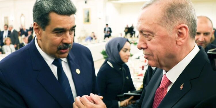 Maduro mantendrá «cooperación profunda» con Turquía en tercer mandato de Erdogan