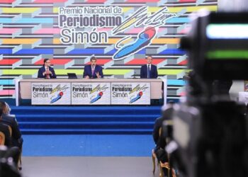 Maduro denuncia supuesta campaña para promover confrontación fratricida entre los venezolanos