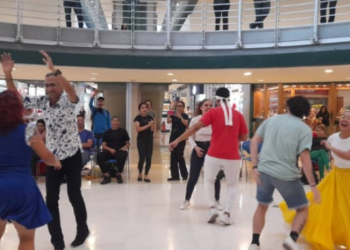 Con la magia de los tambores la Dirección de Cultura UC y Centro Sambil rindieron honores a San Juan Bautista