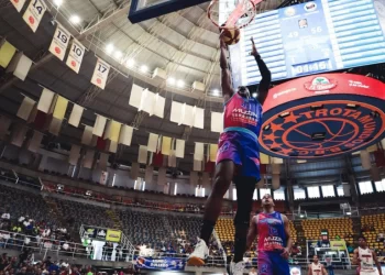 Trotamundos conquista un electrizante juego que le da el boleto a la final de conferencia