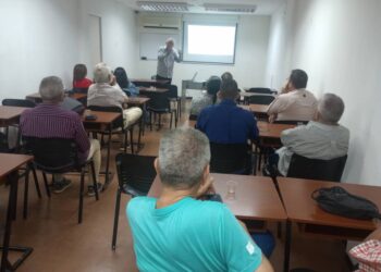 La plataforma «El País de Todos» realizó el primer encuentro regional con actores sociales y políticos