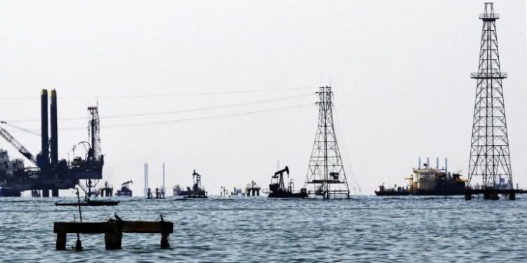 Pdvsa activa equipos para aumentar la producción petrolera en el Zulia