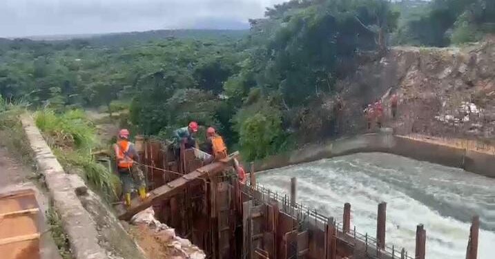 Hidrocentro supervisa avance de obras en embalse Pao-La Balsa