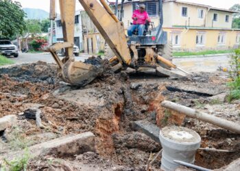 Atienden desbordamiento de aguas servidas en Las Quintas II: Alcaldía de Naguanagua e Hidrocentro