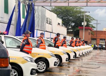 Gobernación entregó 20 patrullas y dotación a 1200 funcionarios de la Policía de Carabobo en sus 71 aniversario