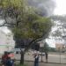 Bomberos de Valencia controlan incendio en tiendas Traki al norte de la ciudad