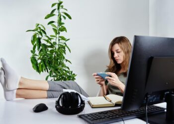 Opinión Carmen E. Castillo: Procrastinación, sesgo cognitivo y ladrón del tiempo