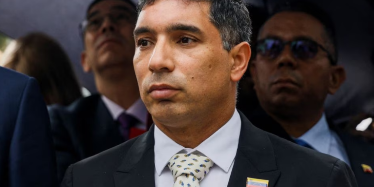 Reuters: Venezuela espera firmar licencias de gas para fin de año