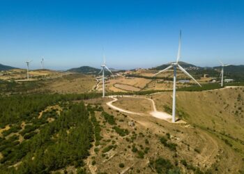 Expertos llaman a la integración energética de Latinoamérica y a impulsar las renovables