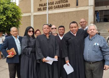 Noé Mujica: “vehículos desconocidos sin placas nos persiguen» por denunciar presuntas irregularidades en el Sistema de Justicia