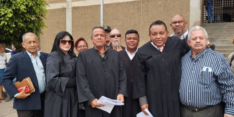 Noé Mujica: “vehículos desconocidos sin placas nos persiguen» por denunciar presuntas irregularidades en el Sistema de Justicia