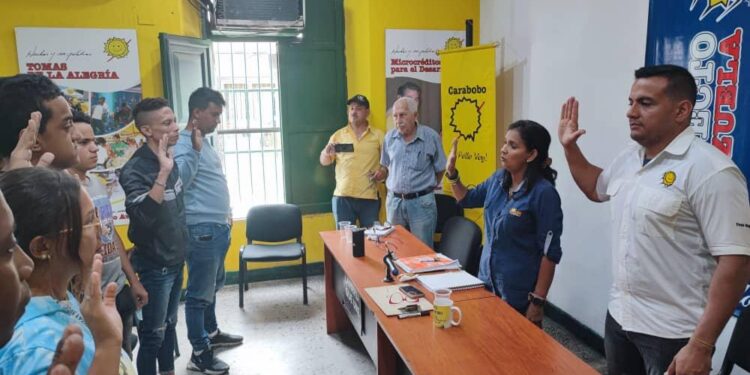 Proyecto Venezuela juramenta coordinadores municipales de Nuevas Generaciones en Carabobo 
