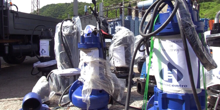 Hidrocentro adquirió cinco vehículos nuevos y equipos para reforzar áreas operativas y de comercialización