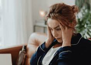 Opinión C. Elena Castillo: Agotamiento emocional; desgaste mental y físico