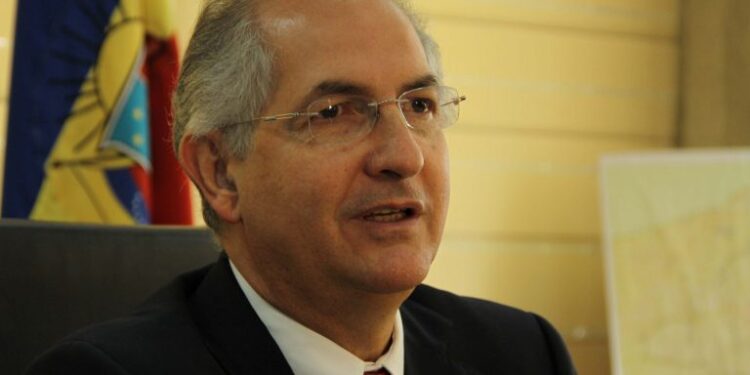 Antonio Ledezma responde a la nueva orden de captura: Es un «esperpento»