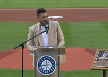 El valenciano Félix Hernández ingresó al Salón de la Fama de los Marineros (+vídeos)