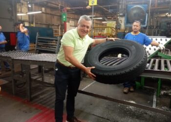 Afirman que el desempeño de los trabajadores de Cauchos de Venezuela ha logrado aumentar la producción