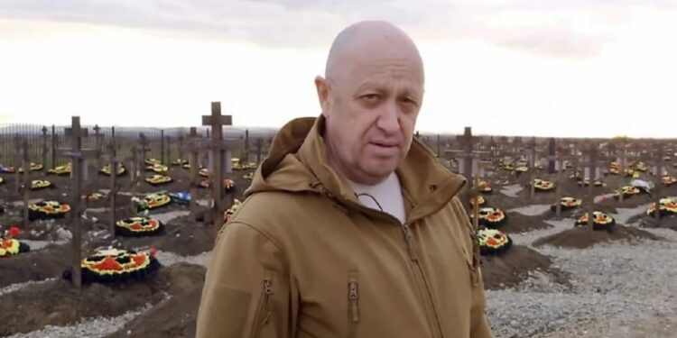 Se estrelló en Rusia un avión con 10 pasajeros, entre los que figuraría el jefe del Grupo Wagner