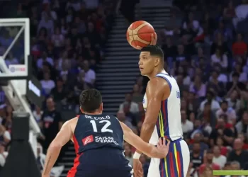 Jhornan Zamora dijo que falta mucho por mejorar al concluir primera etapa de gira premundialista