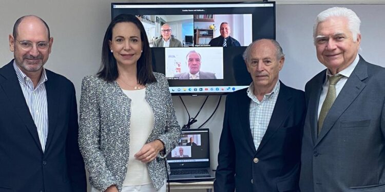 María Corina Machado: «vamos a construir una Venezuela energética”