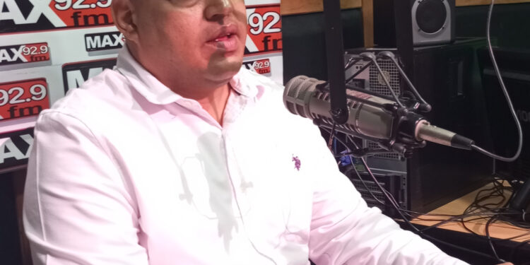 Eduardo Noguera: «Debemos construir una coalición política opositora amplia»